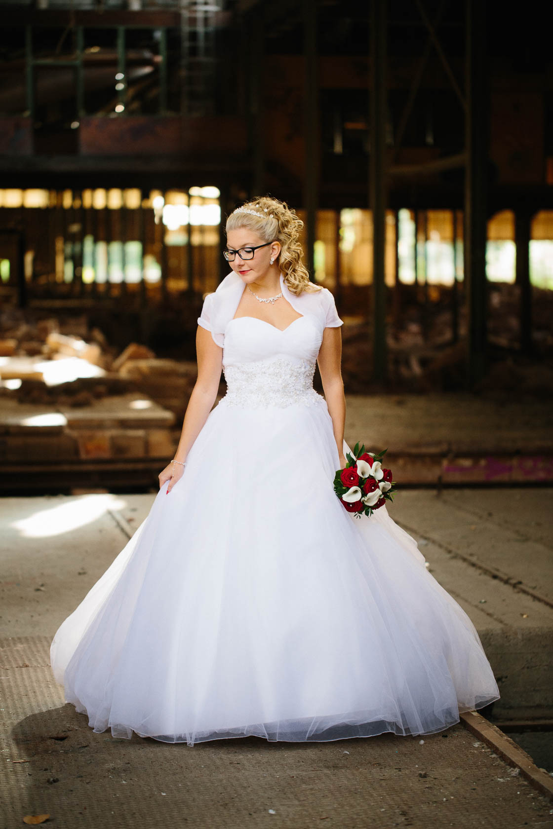 After Wedding Shoot Eileen und Christoph Hochzeitsfotos Brautfoto Alte Fabrik Raum Mannheim