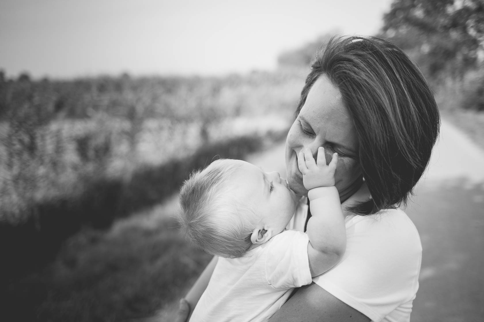 Familienfotos von Thea Philip Johannes Verena und Peter bei Speyer Kuscheln
