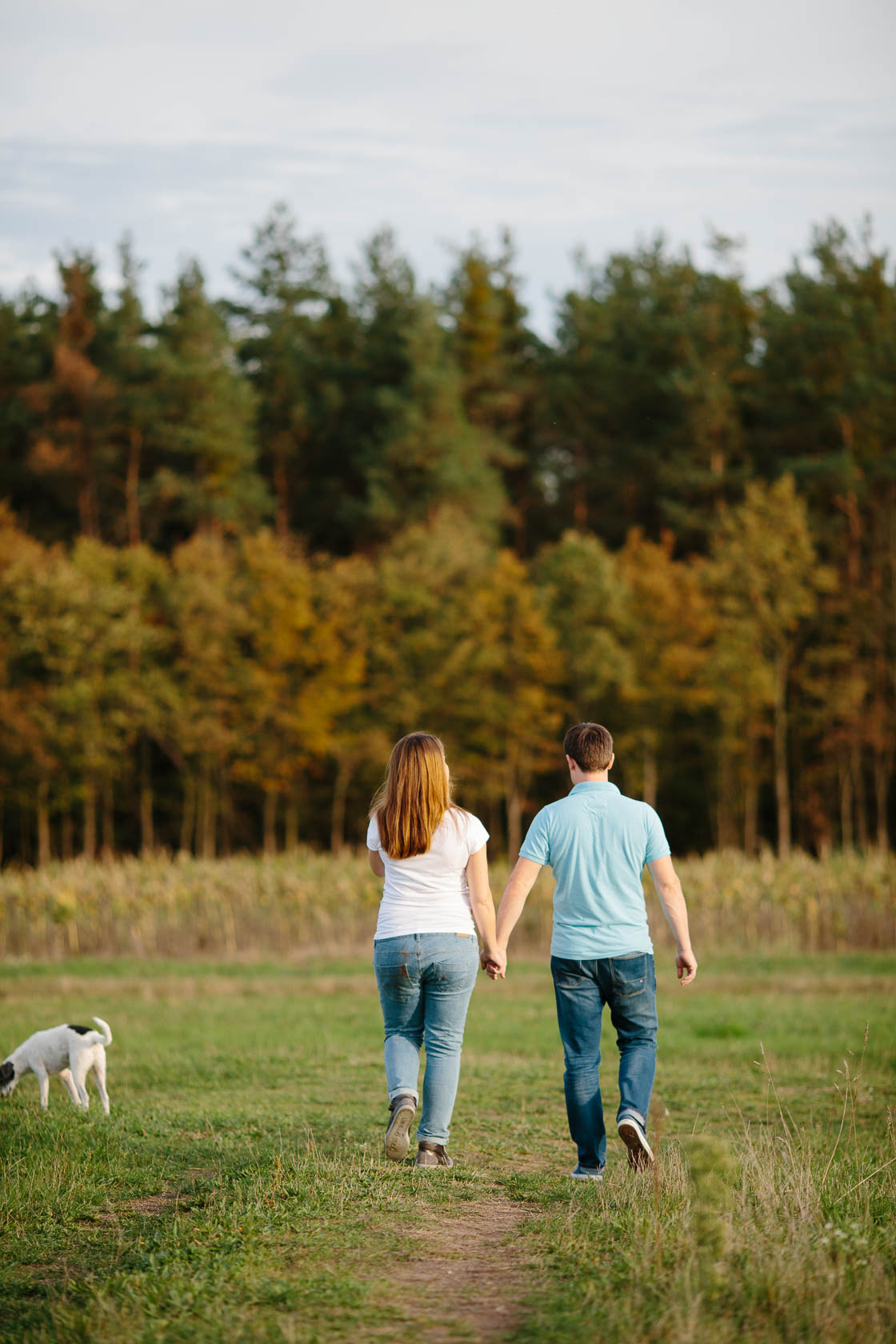 Paarshooting mit Hund in der Natur
