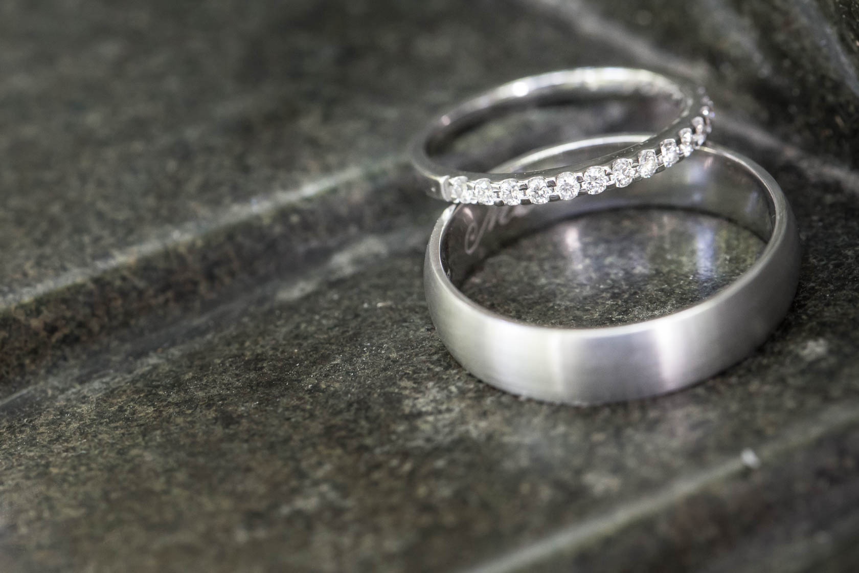 Detailfotos der Hochzeitsringe