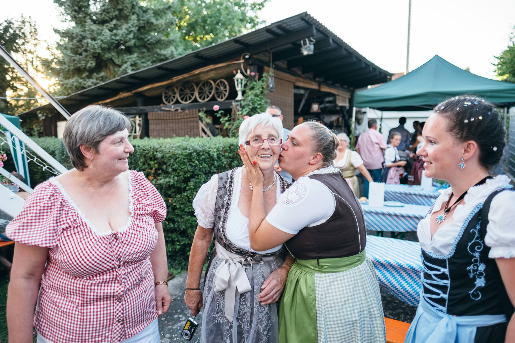 Bayrischer Polterabend in Norheim an der Nahe Alex und Jasmin