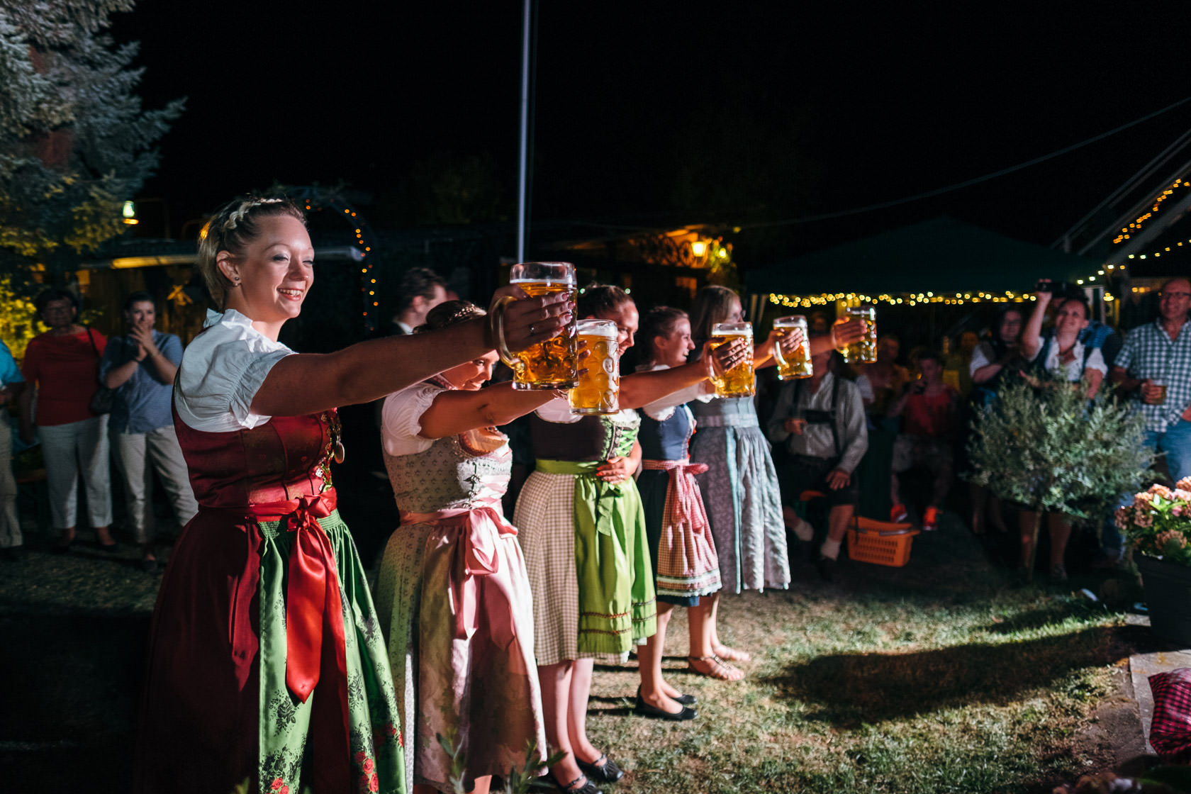Bayrischer Polterabend in Norheim an der Nahe Alex und Jasmin Maßkrugstemmen