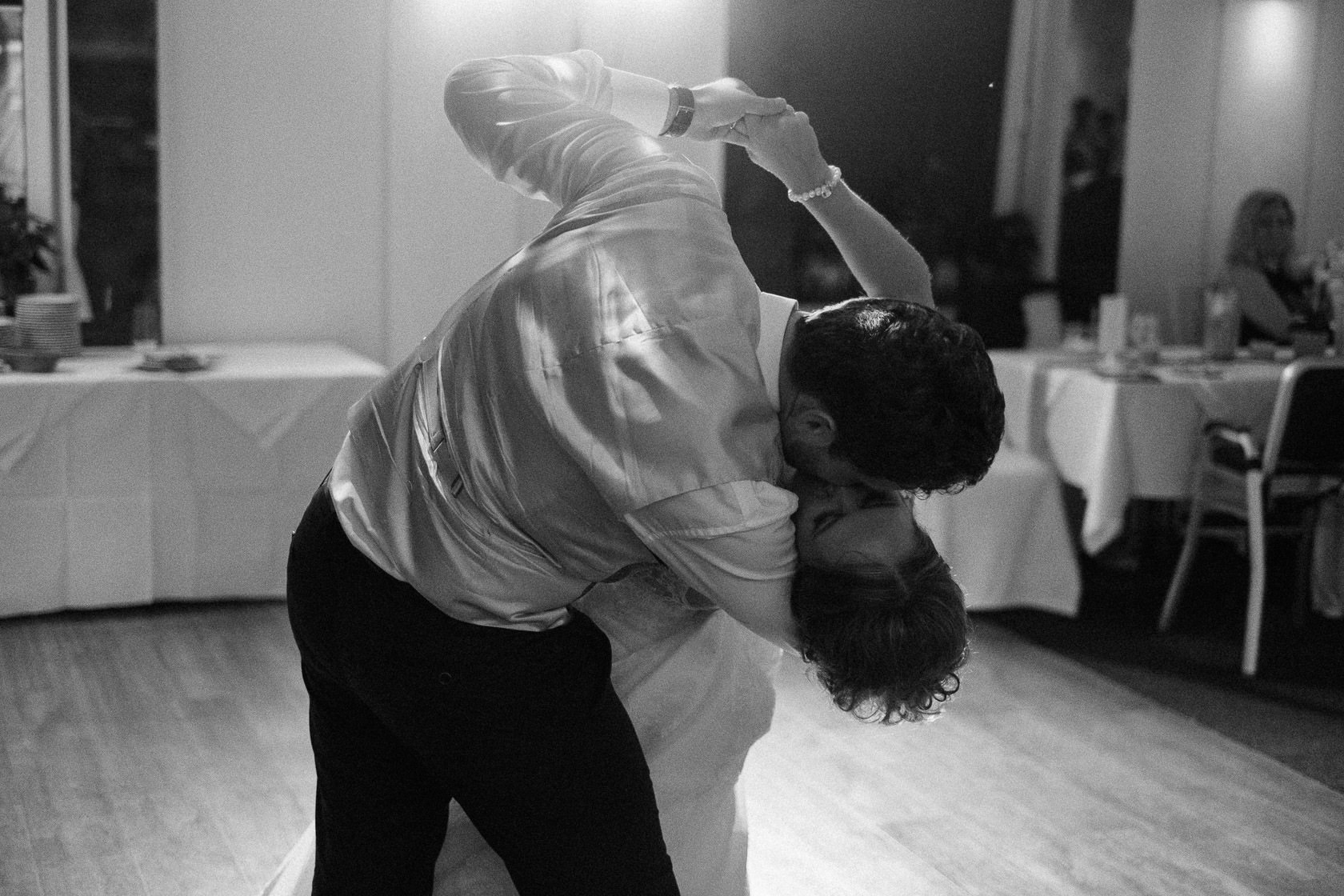 Blauweiße Hochzeit in Bad Kreuznach Tanz und Party mit der Band Mix-Tape