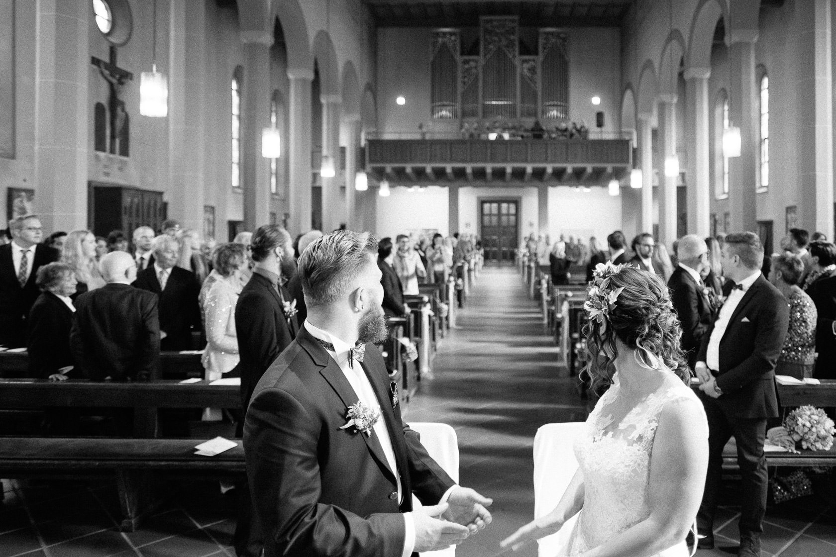 Boho Hochzeit in Waghaeusel Kirchliche Trauung in Wiesental