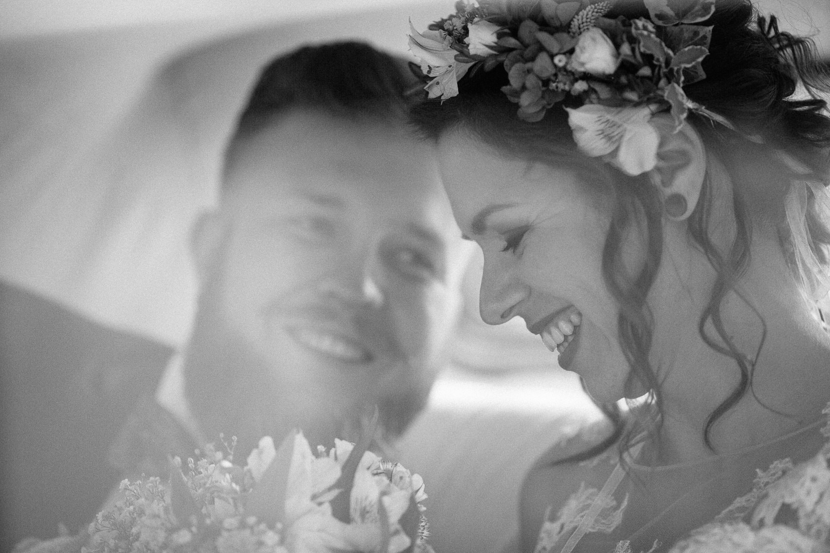 Boho Hochzeit in Waghaeusel Brautauto Mercedes Oldtimer