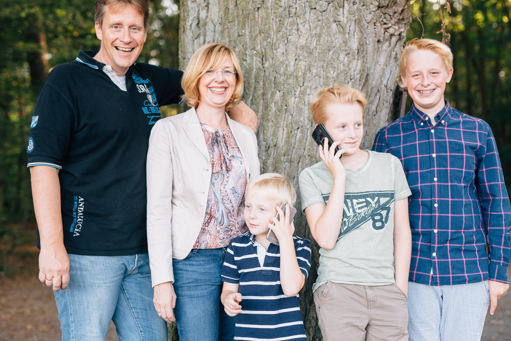 Familienfotos im Herbst in Waghäusel Familie Anders Ungewöhnliche Perspektive Spezielle Perspektive Besonders