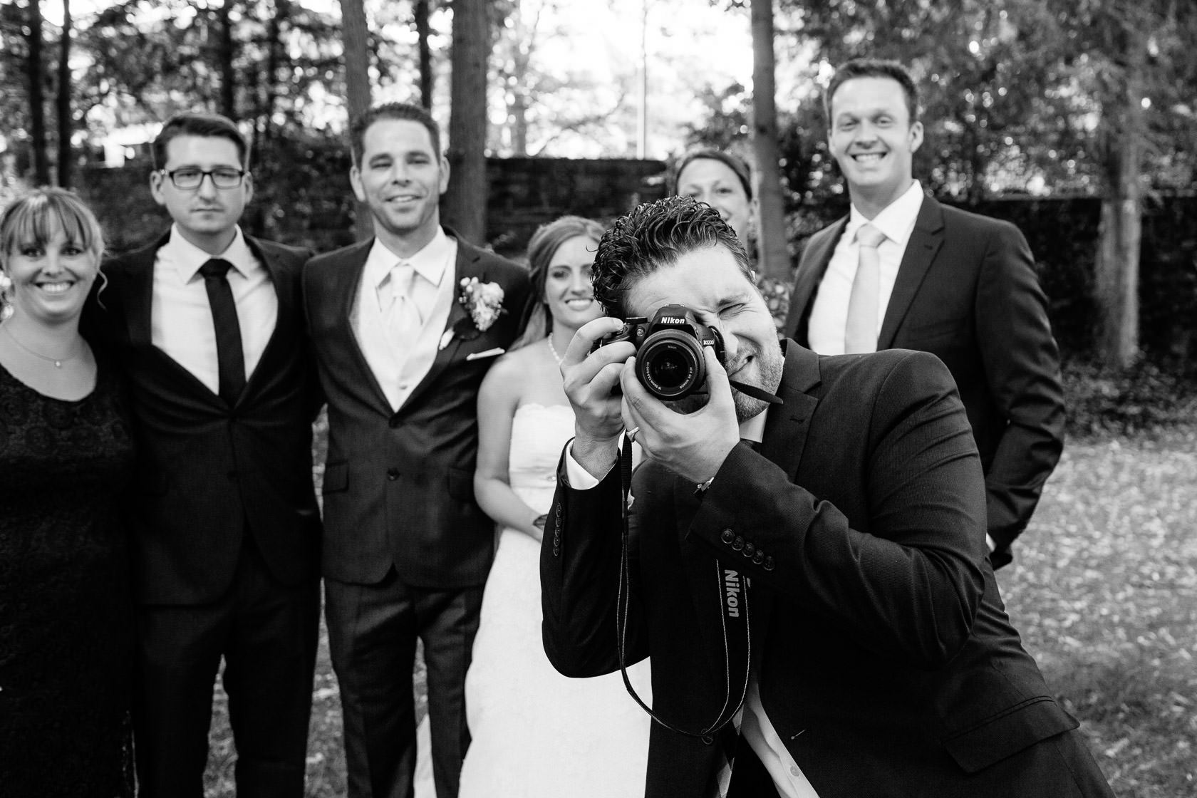 Momente der Hochzeitsfeier im Garten des Kurhaus Bad Münster