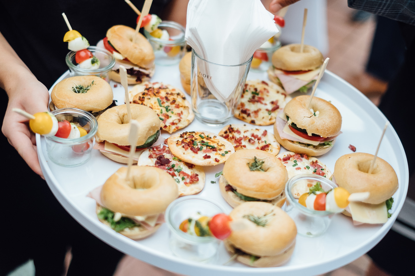 H
ochzeitsfotograf Kraichgau Weingut Heitlinger Xenia und Florian Feier im Weingut Hochzeitsfeier