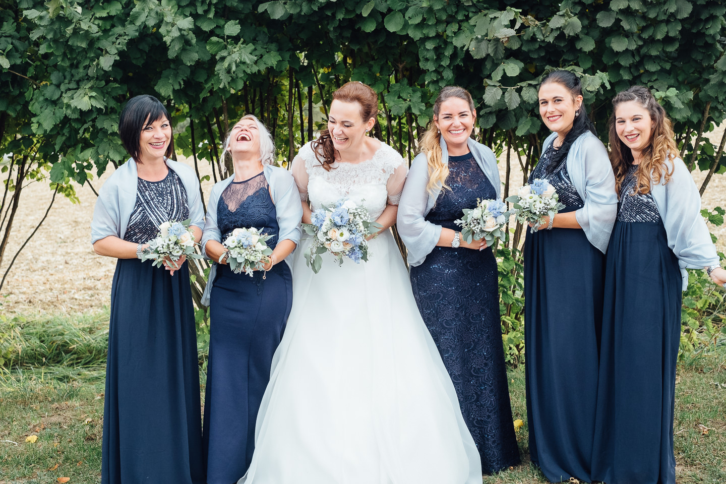Hochzeitsfotograf Kraichgau Weingut Heitlinger Xenia und Florian Feier im Weingut Hochzeitsfeier
