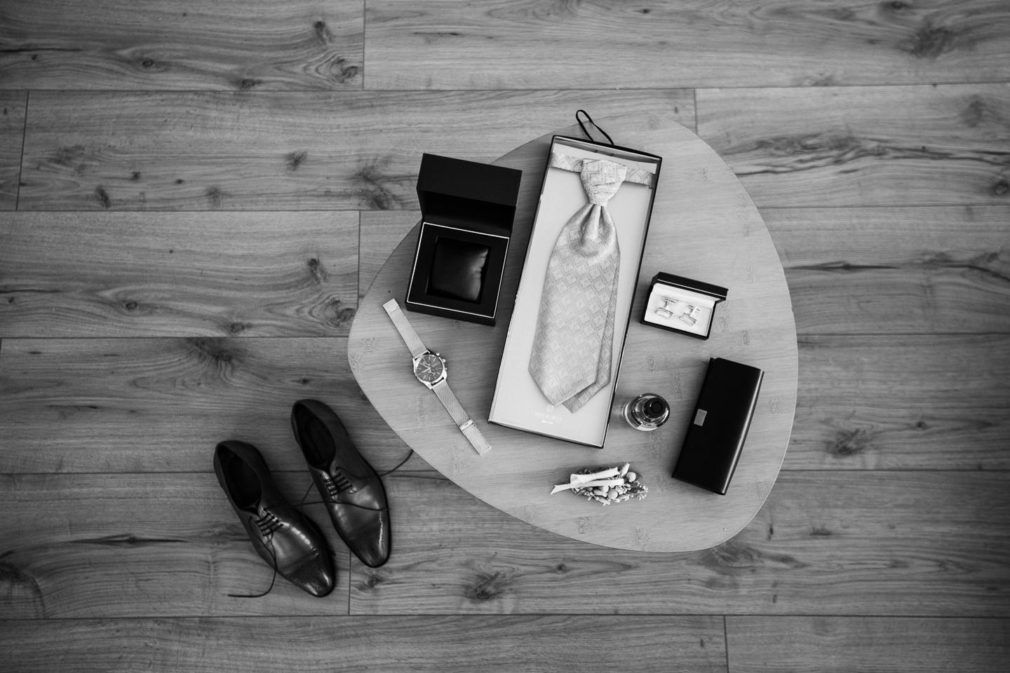 Hochzeitsfotograf Kraichgau Weingut Heitlinger Xenia und Florian Getting Ready Vorbereitungen Hochzeit mit Kind Evangelische Hochzeit