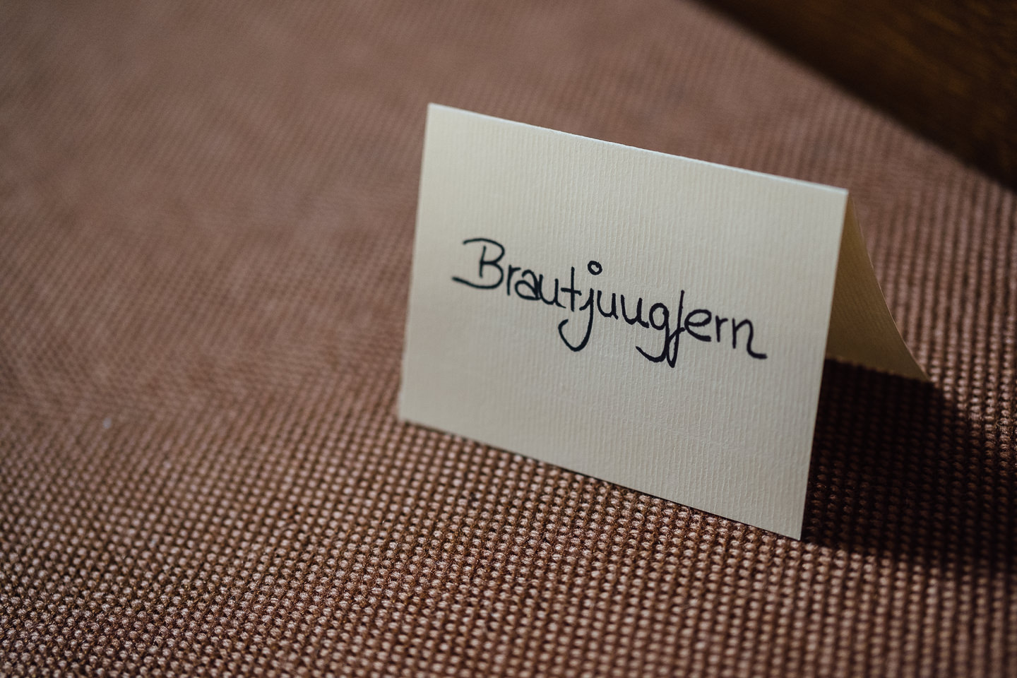 Hochzeitsfotograf Kraichgau Weingut Heitlinger Xenia und Florian Kirchliche Trauung und Taufe Hochzeit als Familie