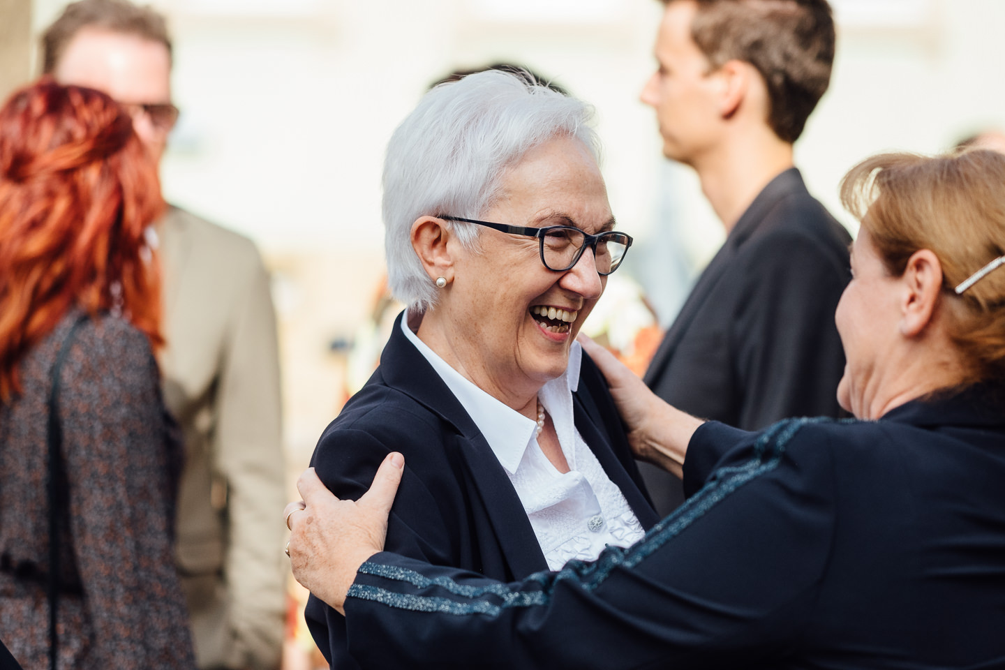 Hochzeitsfotograf Kraichgau Weingut Heitlinger Xenia und Florian Kirchliche Trauung und Taufe Hochzeit als Familie