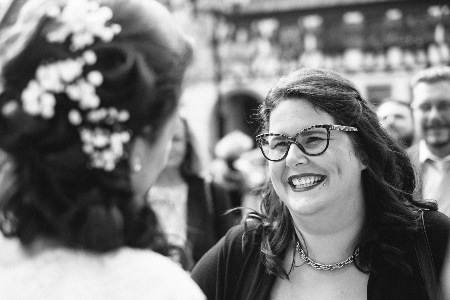 Hochzeitsfotograf Kraichgau Weingut Heitlinger Xenia und Florian Kirchliche Trauung und Taufe Hochzeit als Familie