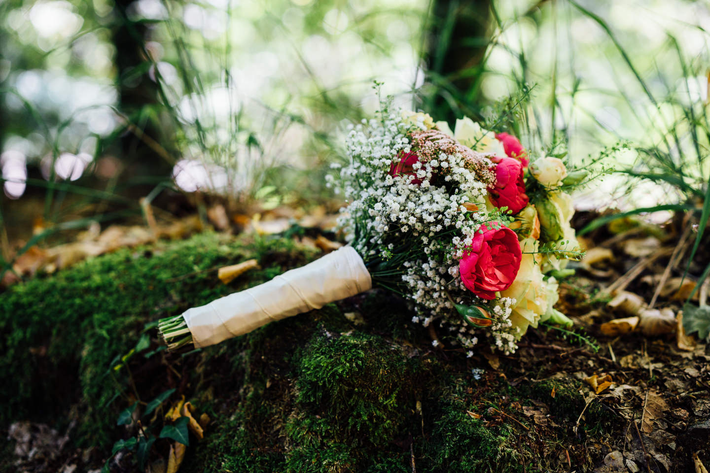 Hochzeitsfotograf Odenwald Burgruine Rodenstein Janina und Henrik Paarfotos auf der Burgruine
