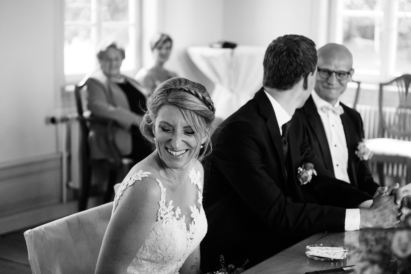 Hochzeitsfotograf Odenwald Burgruine Rodenstein Janina und Henrik Hochzeitsreportage Trauung in Bad Koenig