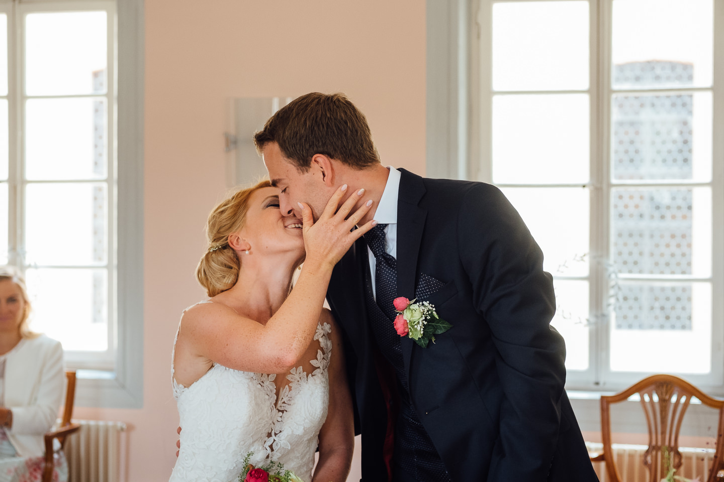 Hochzeitsfotograf Odenwald Burgruine Rodenstein Janina und Henrik Hochzeitsreportage Trauung in Bad Koenig