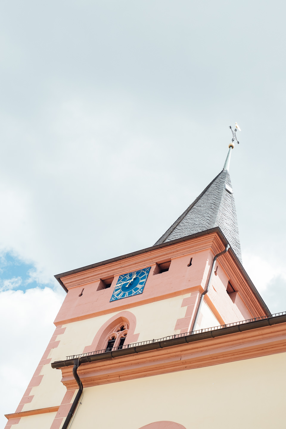 Hochzeitsfotograf Odenwald Burgruine Rodenstein Janina und Henrik Hochzeitsreportage Trauung in Bad Koenig