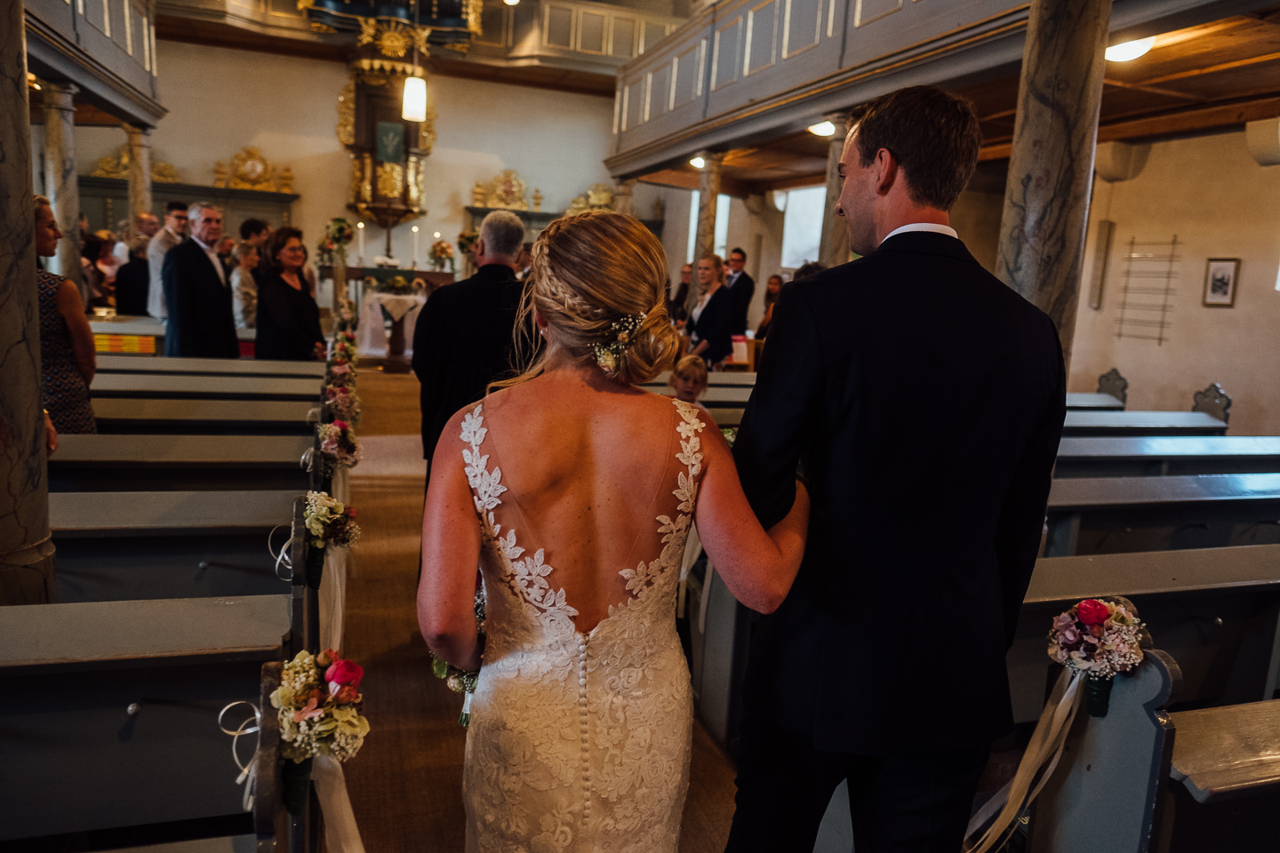 Hochzeitsfotograf Odenwald Burgruine Rodenstein Janina und Henrik Hochzeitsreportage Trauung in Bad Koenig