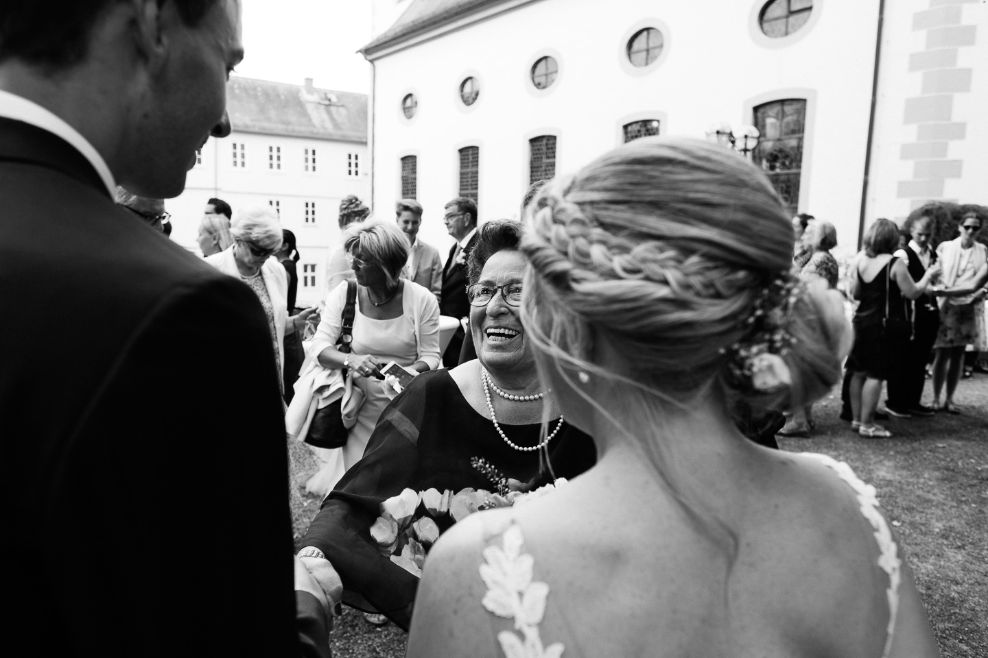 Hochzeitsfotograf Odenwald Burgruine Rodenstein Janina und Henrik Hochzeitsreportage Trauung in Bad Koenig