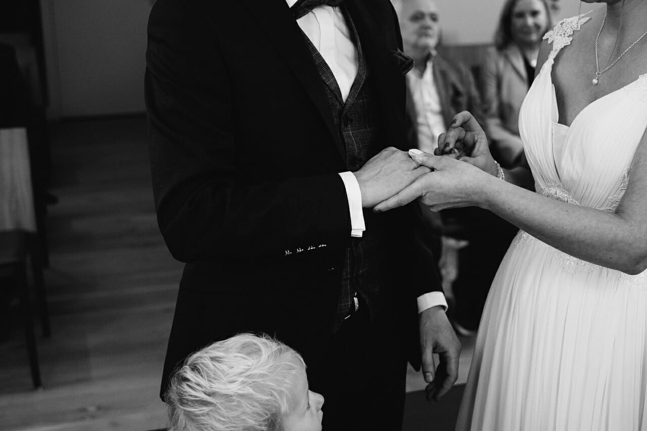 Hochzeitsfotograf Speyer Dezemberhochzeit Eremitage Waghaeusel Hochzeitsreportage Standesamtliche Trauung Standesamt