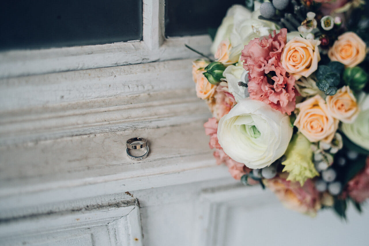 Hochzeitsfotograf Speyer Dezemberhochzeit Eremitage Waghaeusel Hochzeitsfotos Brautpaar Portraits Hochzeitsportrait