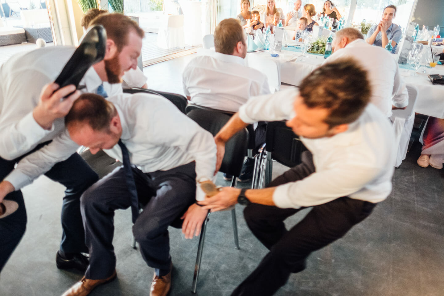 Sabrina und Jochen Sommerhochzeit in Schwetzingen Hochzeitsreportage Hochzeitsfeier Fotoreportage Miio Schwetzingen