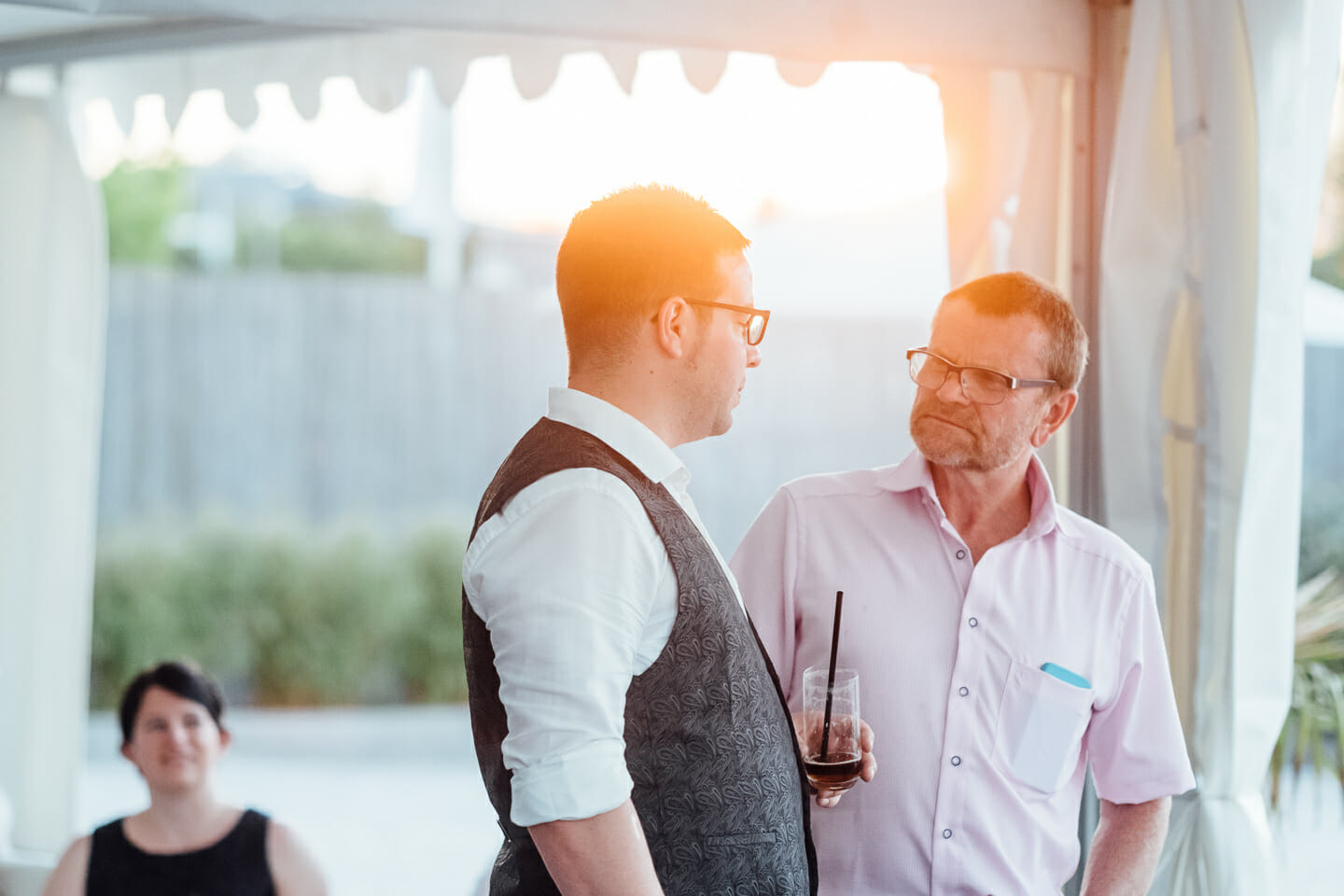 Sabrina und Jochen Sommerhochzeit in Schwetzingen Hochzeitsreportage Hochzeitsfeier Fotoreportage Miio Schwetzingen